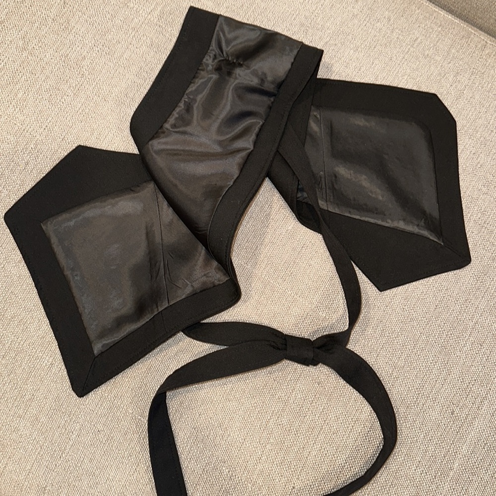 Black Wide Fabric Woman Fashion Belt with ties. - Picture 5 of 5